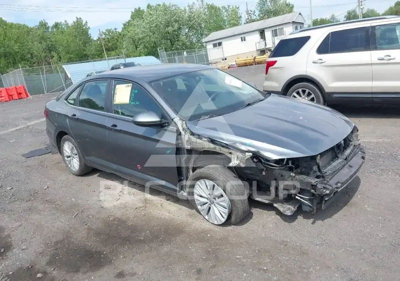 2019 Volkswagen Jetta photo