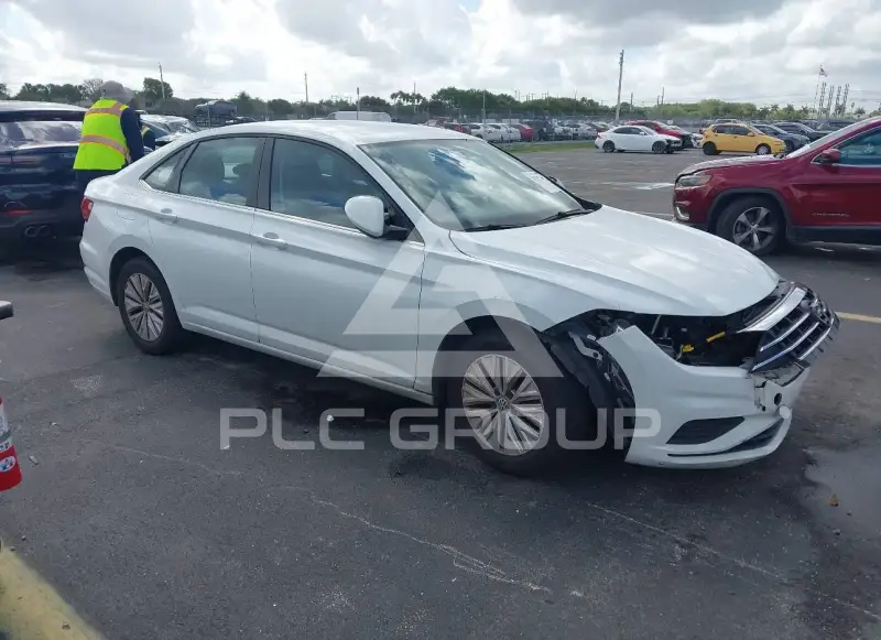 2019 Volkswagen Jetta фото