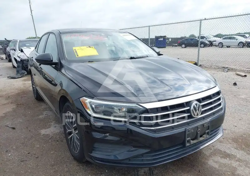 2019 Volkswagen Jetta фото