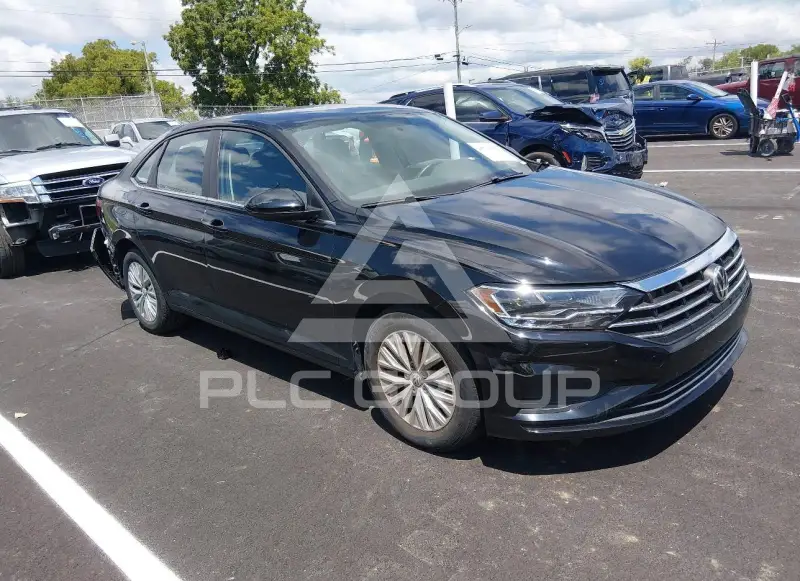 2019 Volkswagen Jetta фото