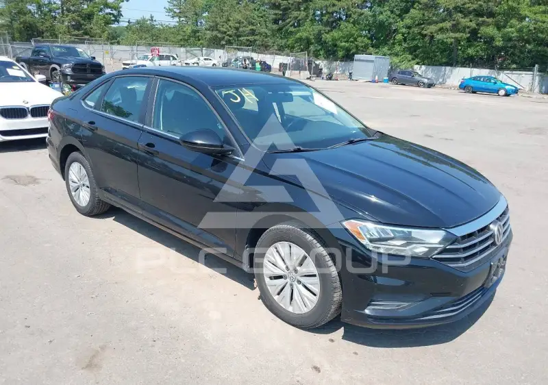 2019 Volkswagen Jetta фото