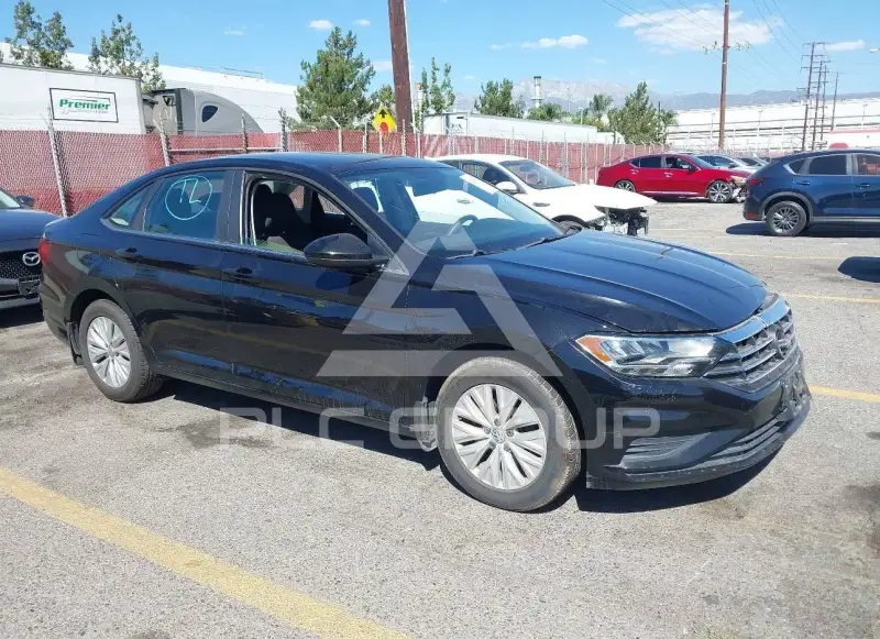 2019 Volkswagen Jetta photo