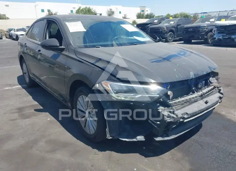 2019 Volkswagen Jetta photo