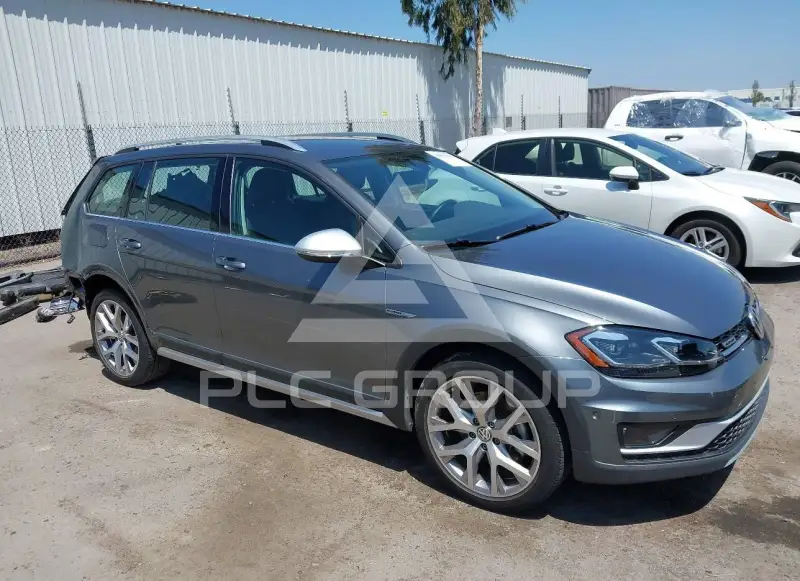 2019 Volkswagen GOLF фото