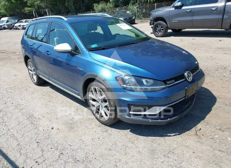 2019 Volkswagen GOLF photo