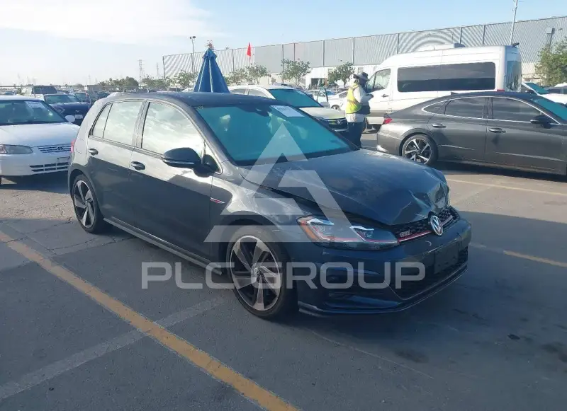 2019 Volkswagen GOLF фото