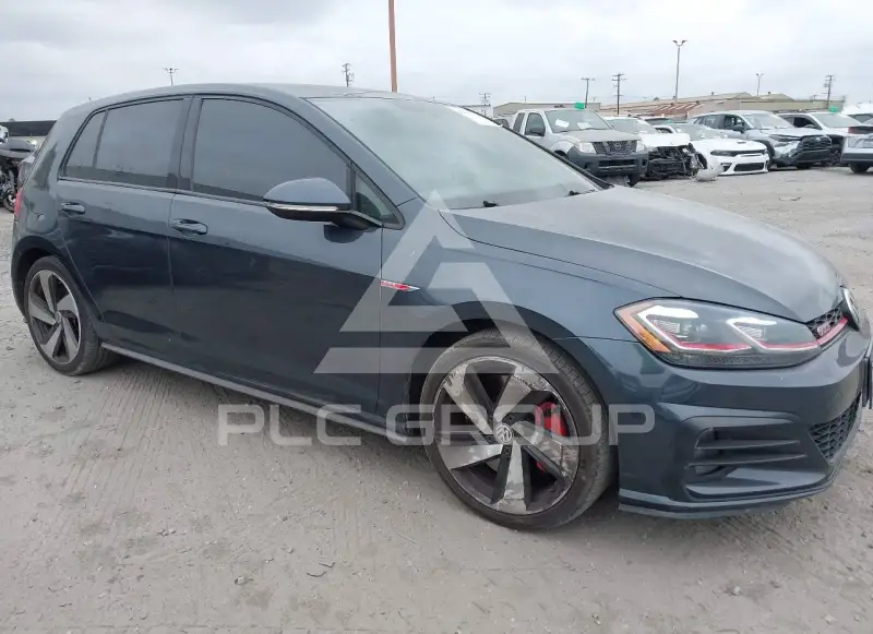 2019 Volkswagen GOLF фото