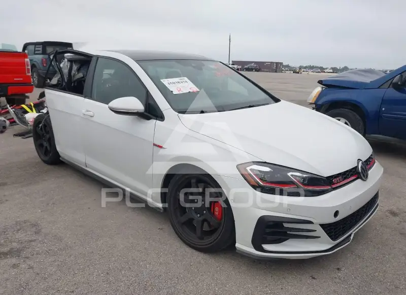 2019 Volkswagen GOLF фото