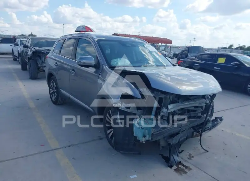 2020 Mitsubishi OUTLANDER photo