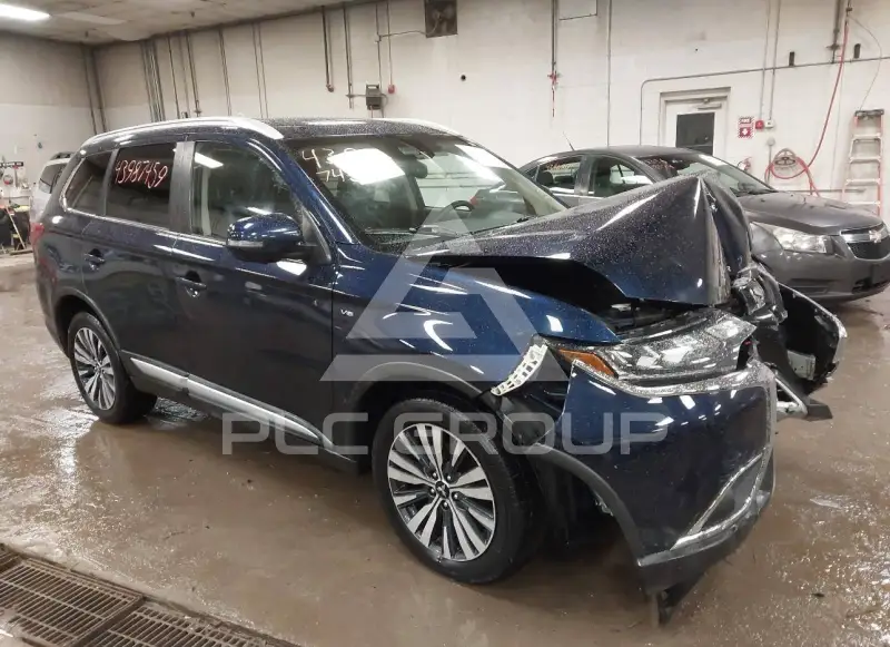 2020 Mitsubishi OUTLANDER фото