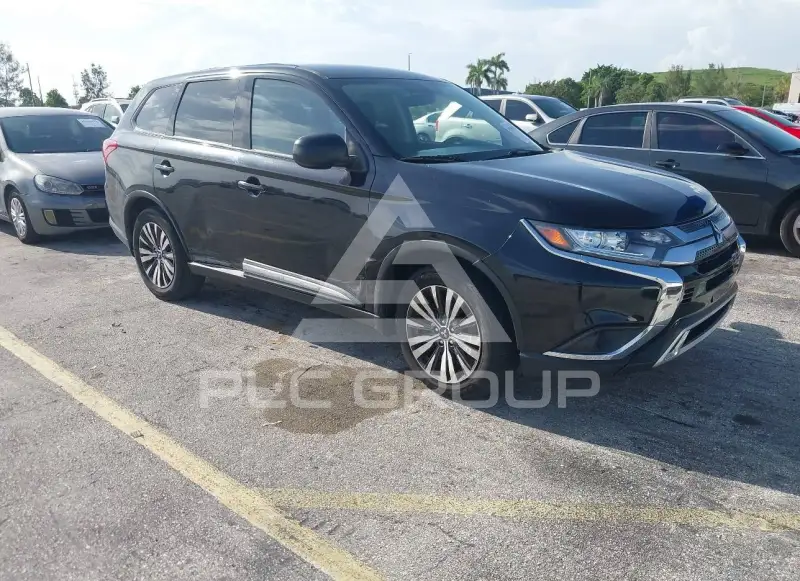 2020 Mitsubishi OUTLANDER фото