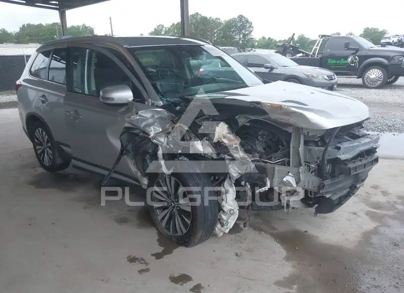 2020 Mitsubishi OUTLANDER фото