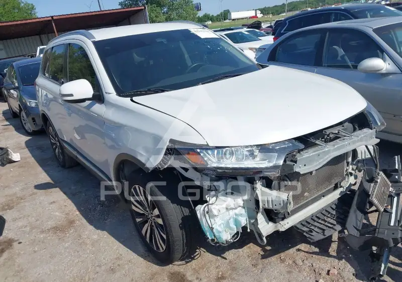 2020 Mitsubishi OUTLANDER фото