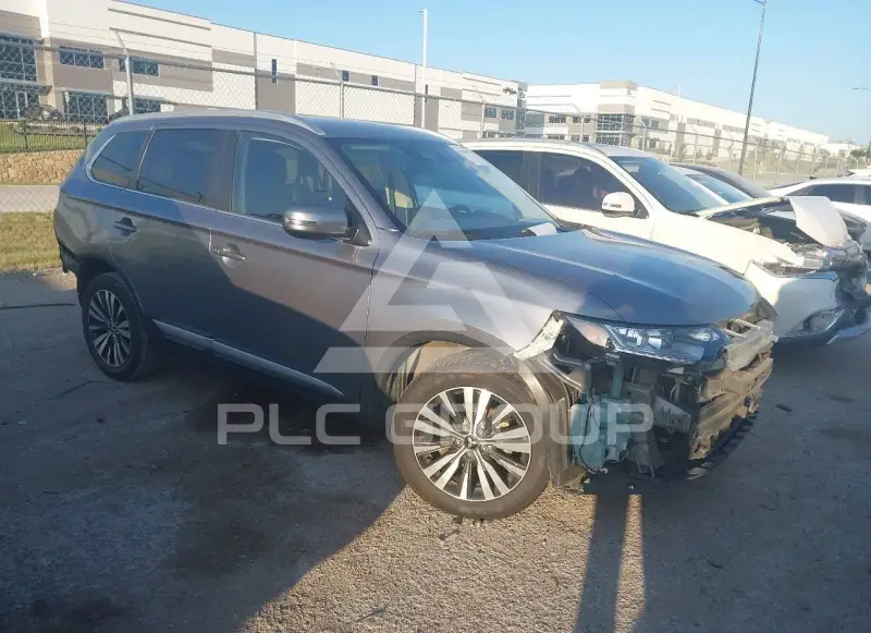 2020 Mitsubishi OUTLANDER photo