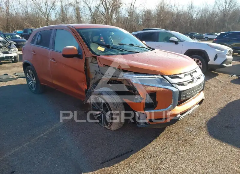 2020 Mitsubishi OUTLANDER photo