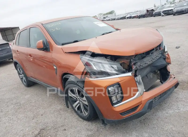 2020 Mitsubishi OUTLANDER photo