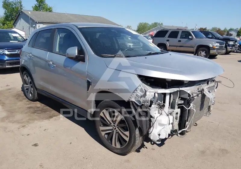 2020 Mitsubishi OUTLANDER фото