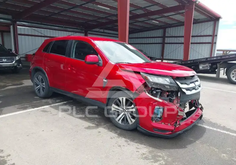 2020 Mitsubishi OUTLANDER photo