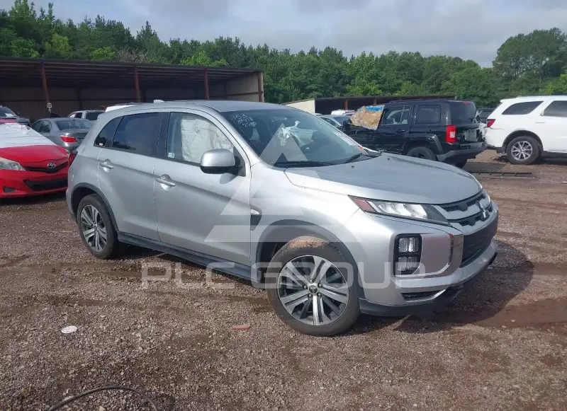 2020 Mitsubishi OUTLANDER фото