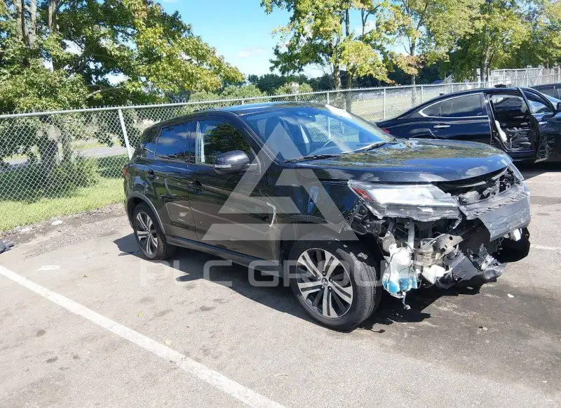 2020 Mitsubishi OUTLANDER фото