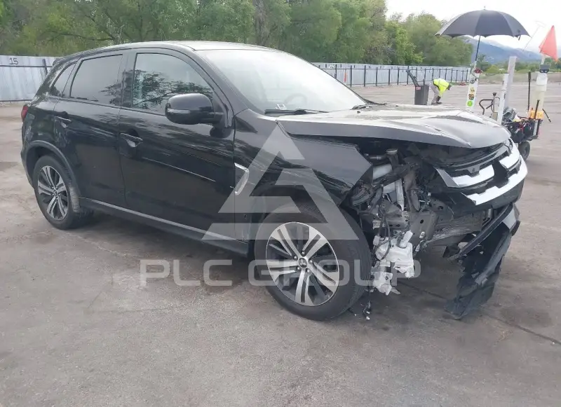 2020 Mitsubishi OUTLANDER photo