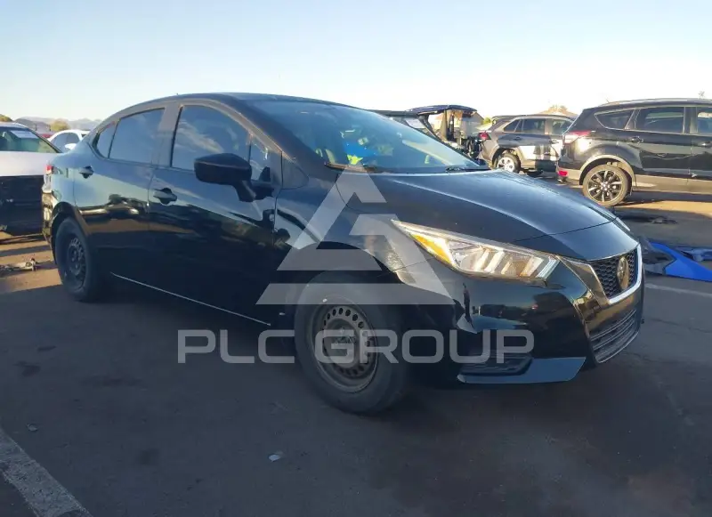 2020 Nissan VERSA фото