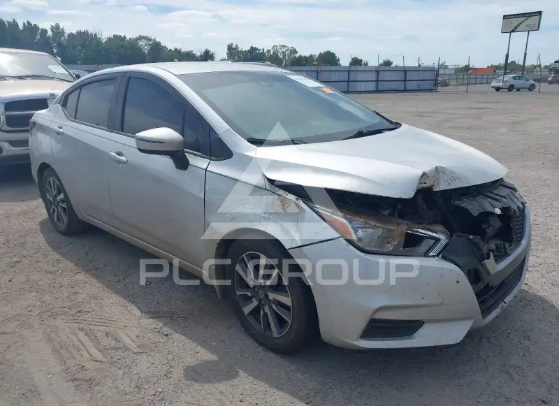 2020 Nissan VERSA фото