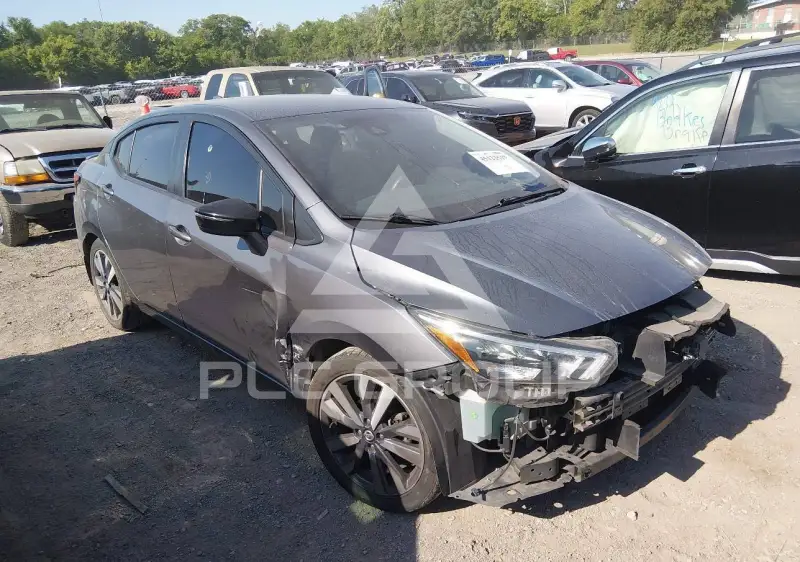 2020 Nissan VERSA фото