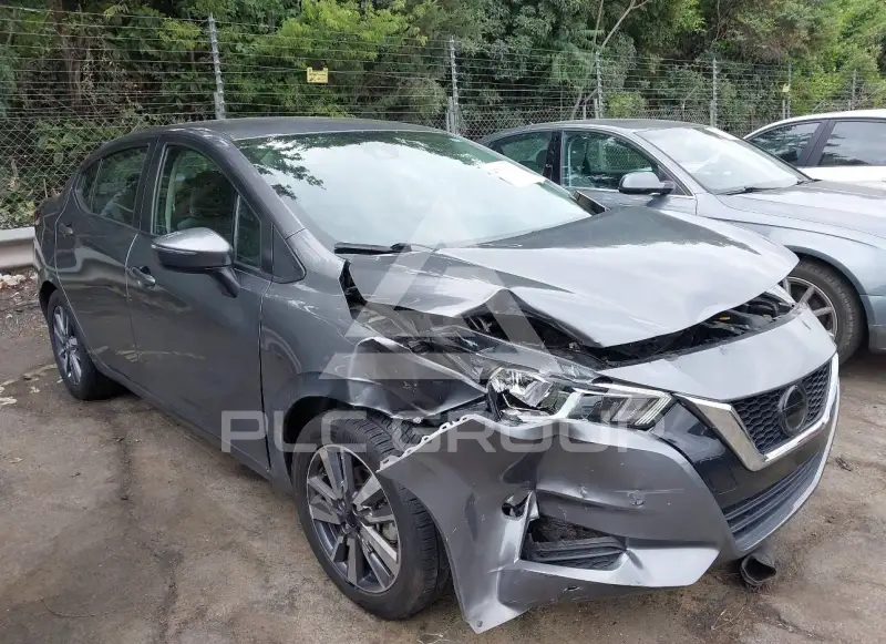 2020 Nissan VERSA photo