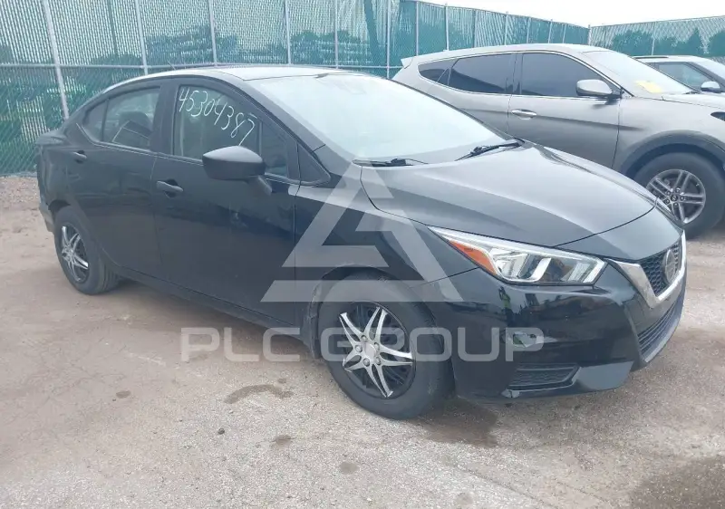 2020 Nissan VERSA photo