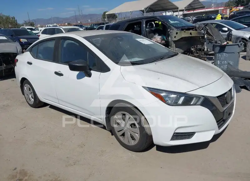 2020 Nissan VERSA photo
