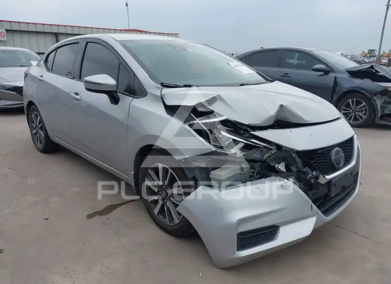 2020 Nissan VERSA photo