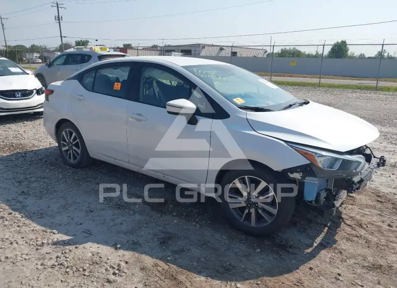 2020 Nissan VERSA фото