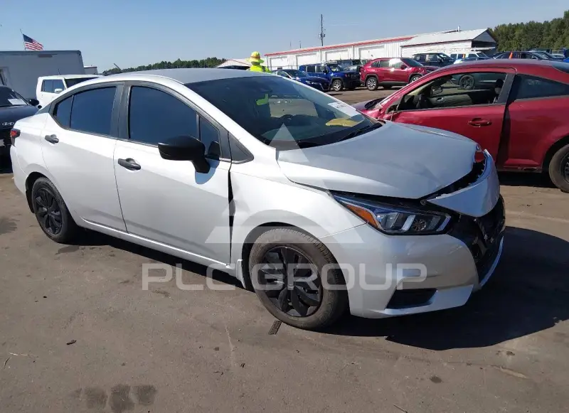 2020 Nissan VERSA фото