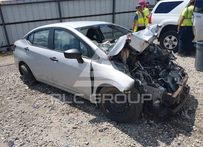 2020 Nissan VERSA фото