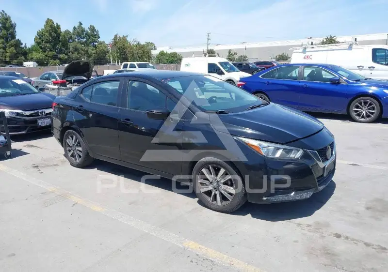 2020 Nissan VERSA фото