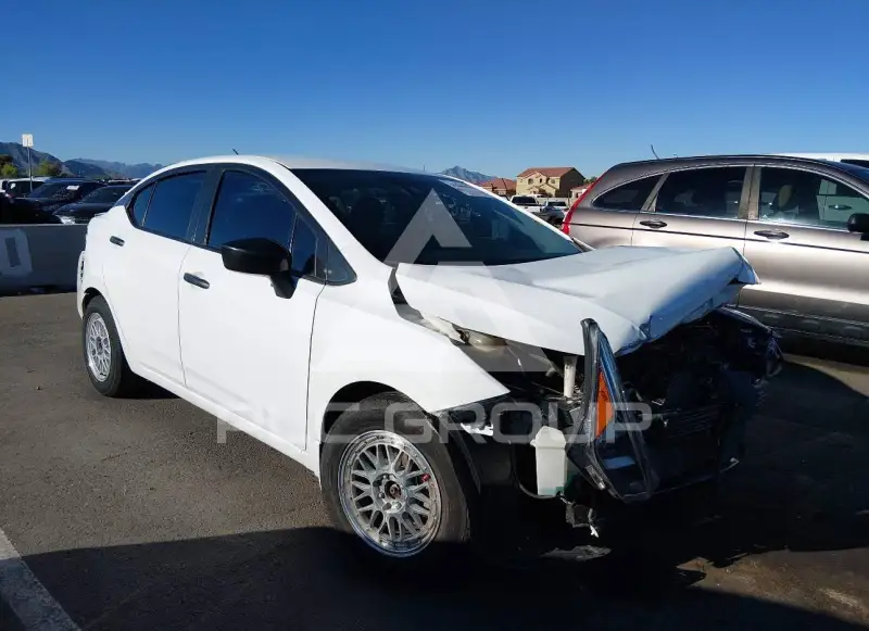 2020 Nissan VERSA фото