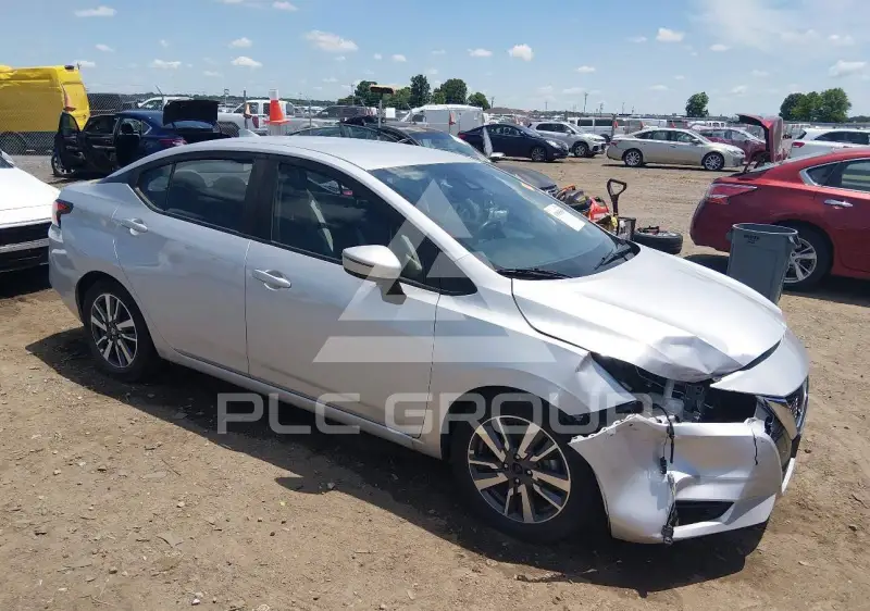 2020 Nissan VERSA фото