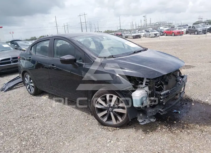 2020 Nissan VERSA photo