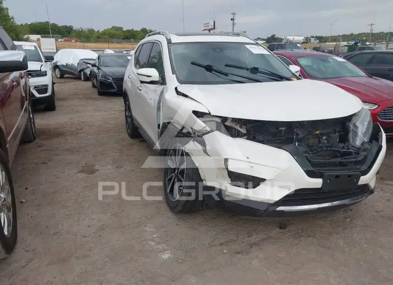 2020 Nissan ROGUE photo