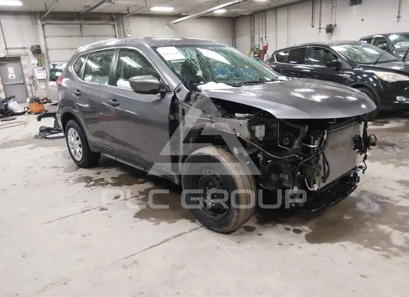2020 Nissan ROGUE photo