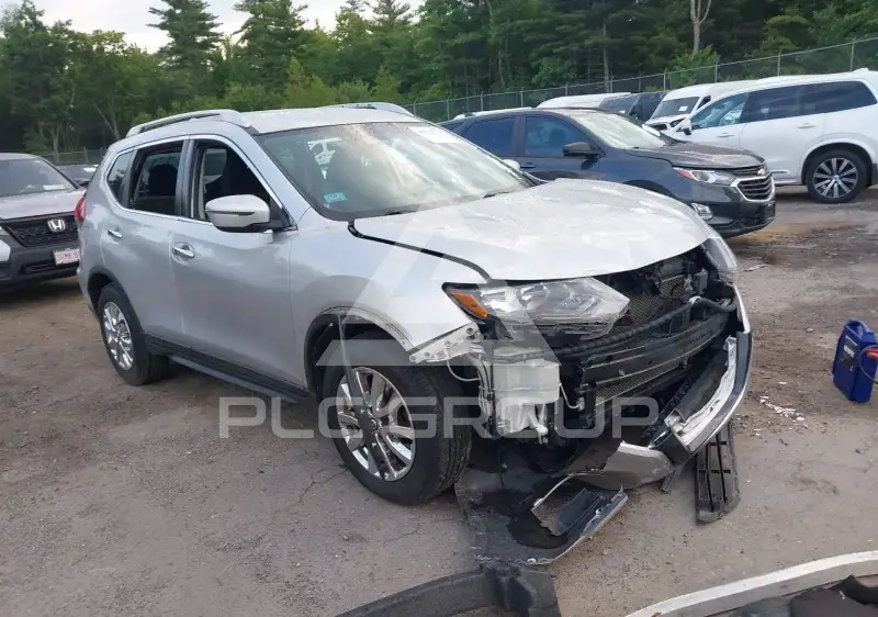 2020 Nissan ROGUE photo