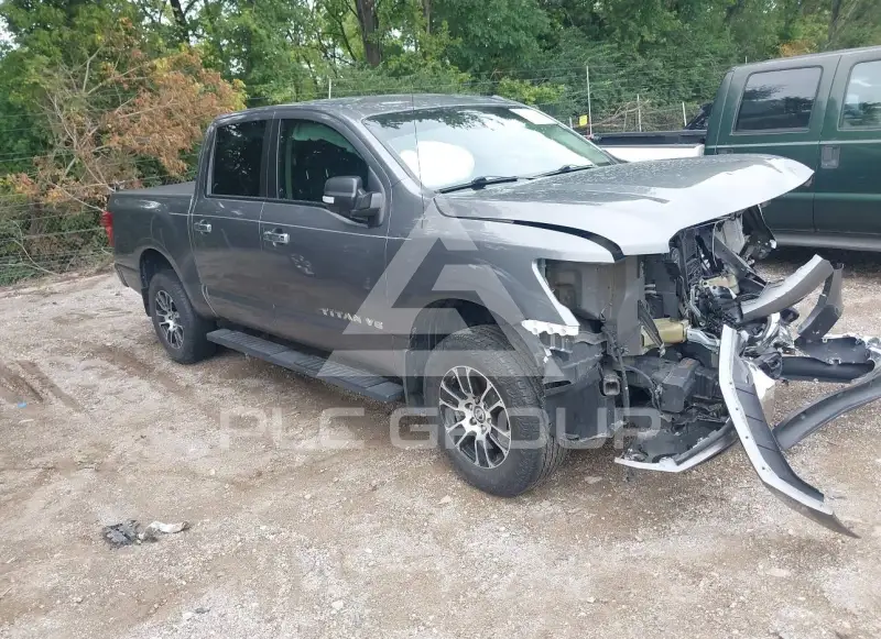 2020 Nissan TITAN фото