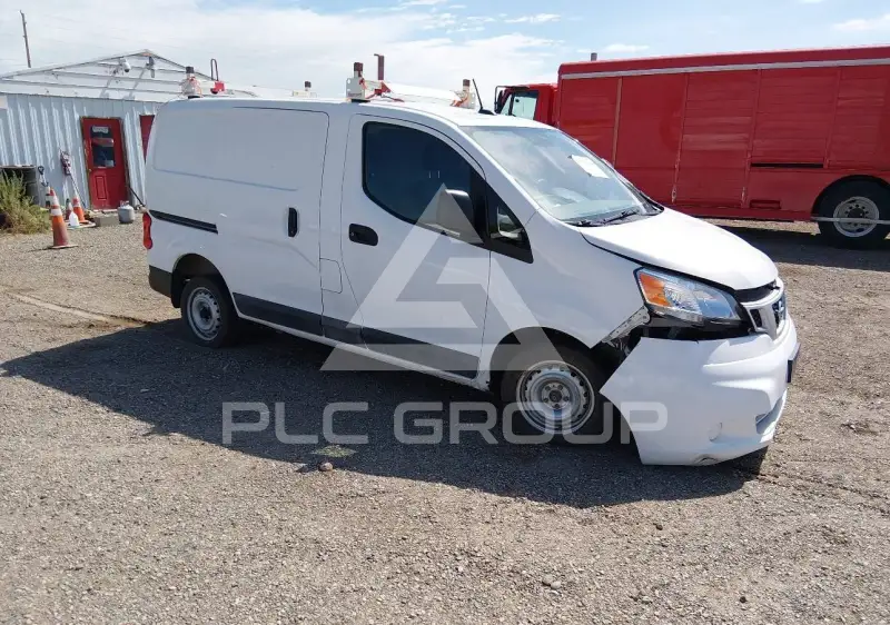 2020 Nissan NV 200 photo