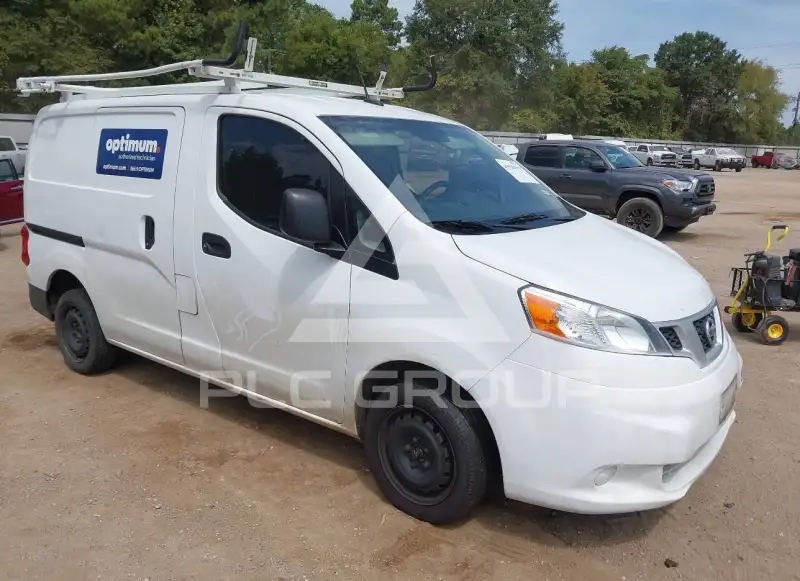 2020 Nissan NV 200 photo