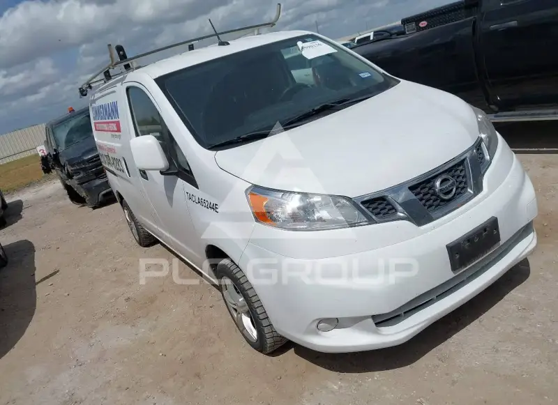 2020 Nissan NV 200 фото