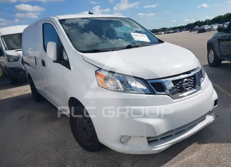 2020 Nissan NV 200 фото