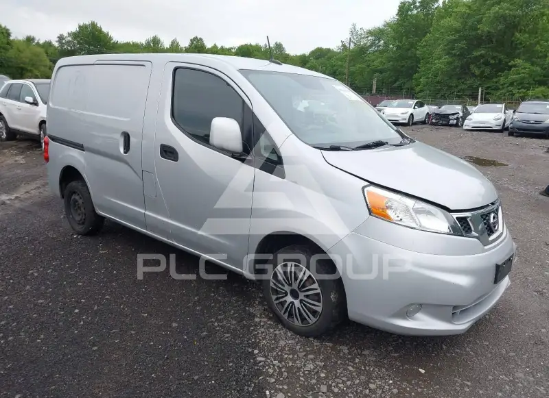 2020 Nissan NV 200 фото