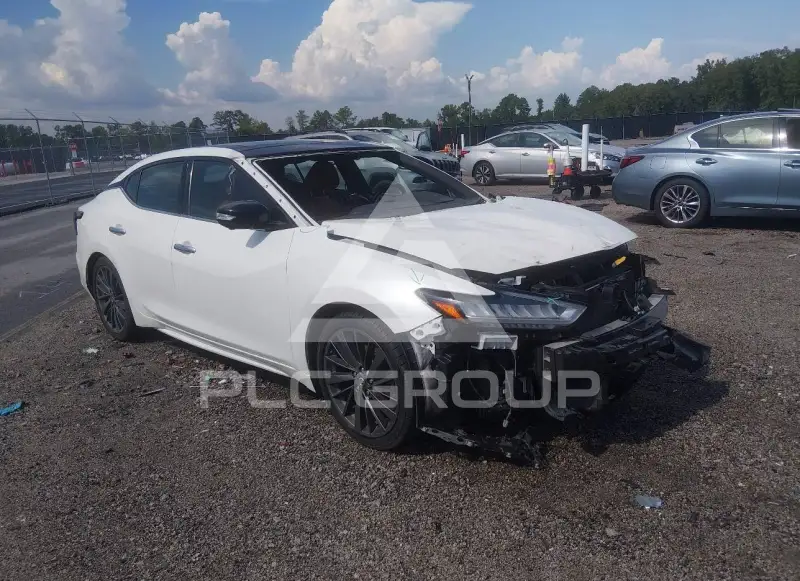 2020 Nissan MAXIMA photo