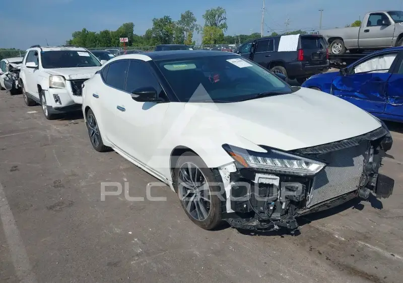 2020 Nissan MAXIMA photo